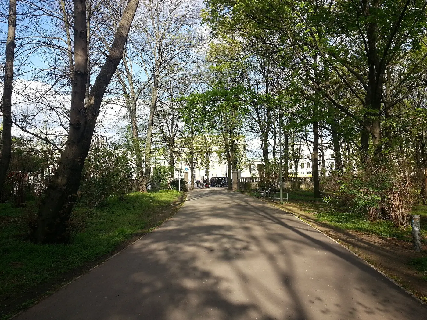 Tiergarten Central Presence Loop — a 5.07 km walking route along real pedestrian paths