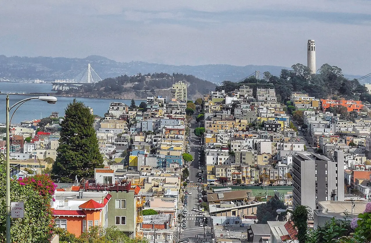 Embarcadero Mindful Stretch — a 3.08 km walking route along real pedestrian paths