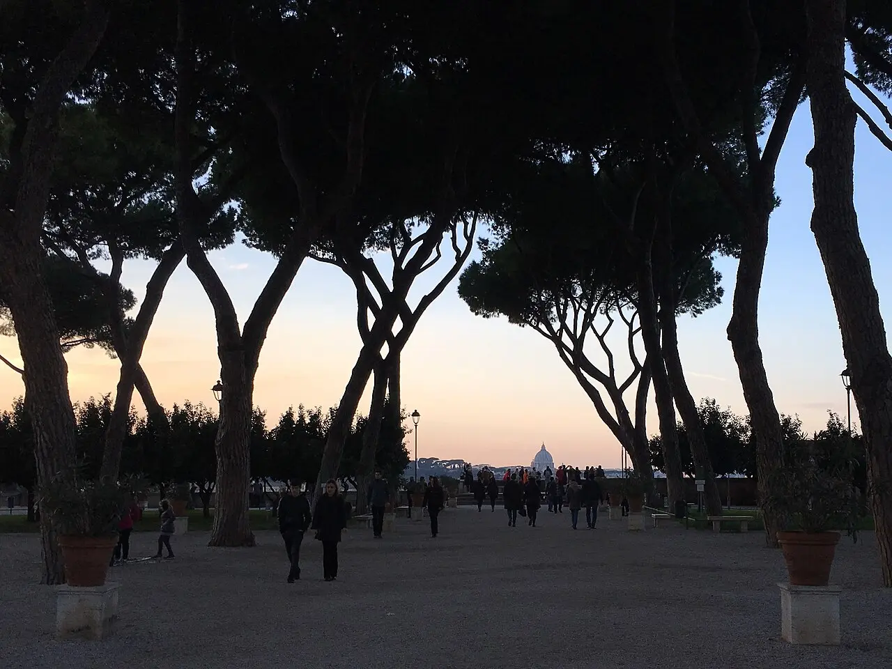 Aventine Hill Orange Garden Quiet Circuit — a 2.94 km walking route along real pedestrian paths