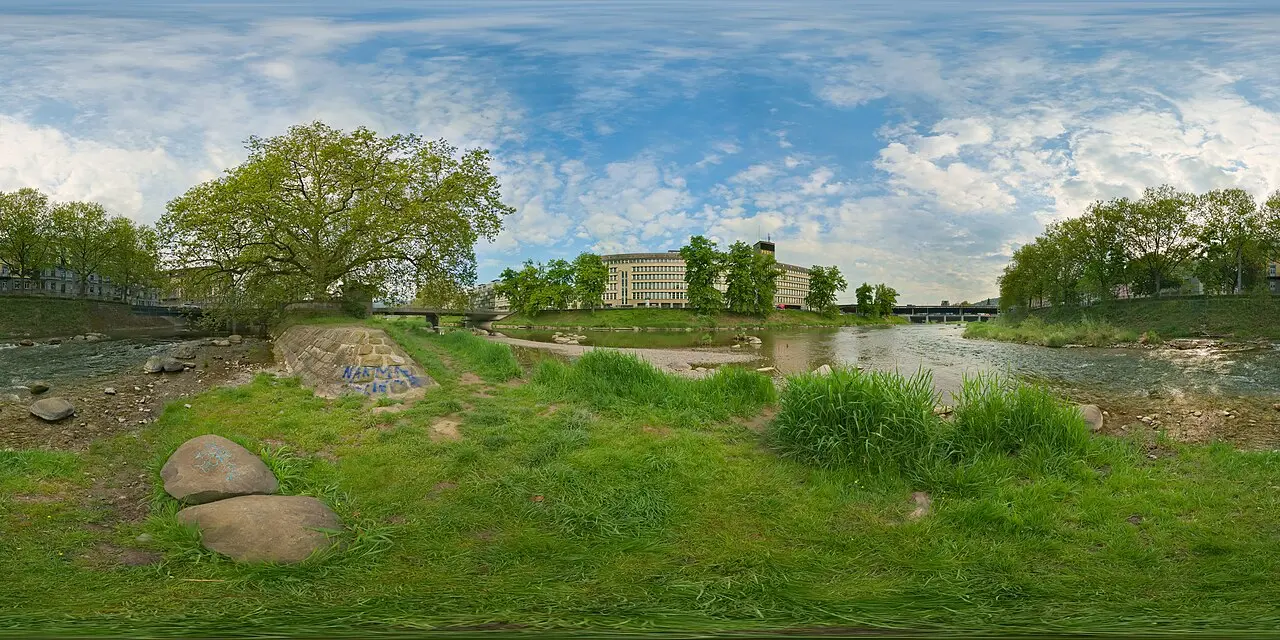 Sihl Riverside Quiet Path — a 2.31 km walking route along real pedestrian paths