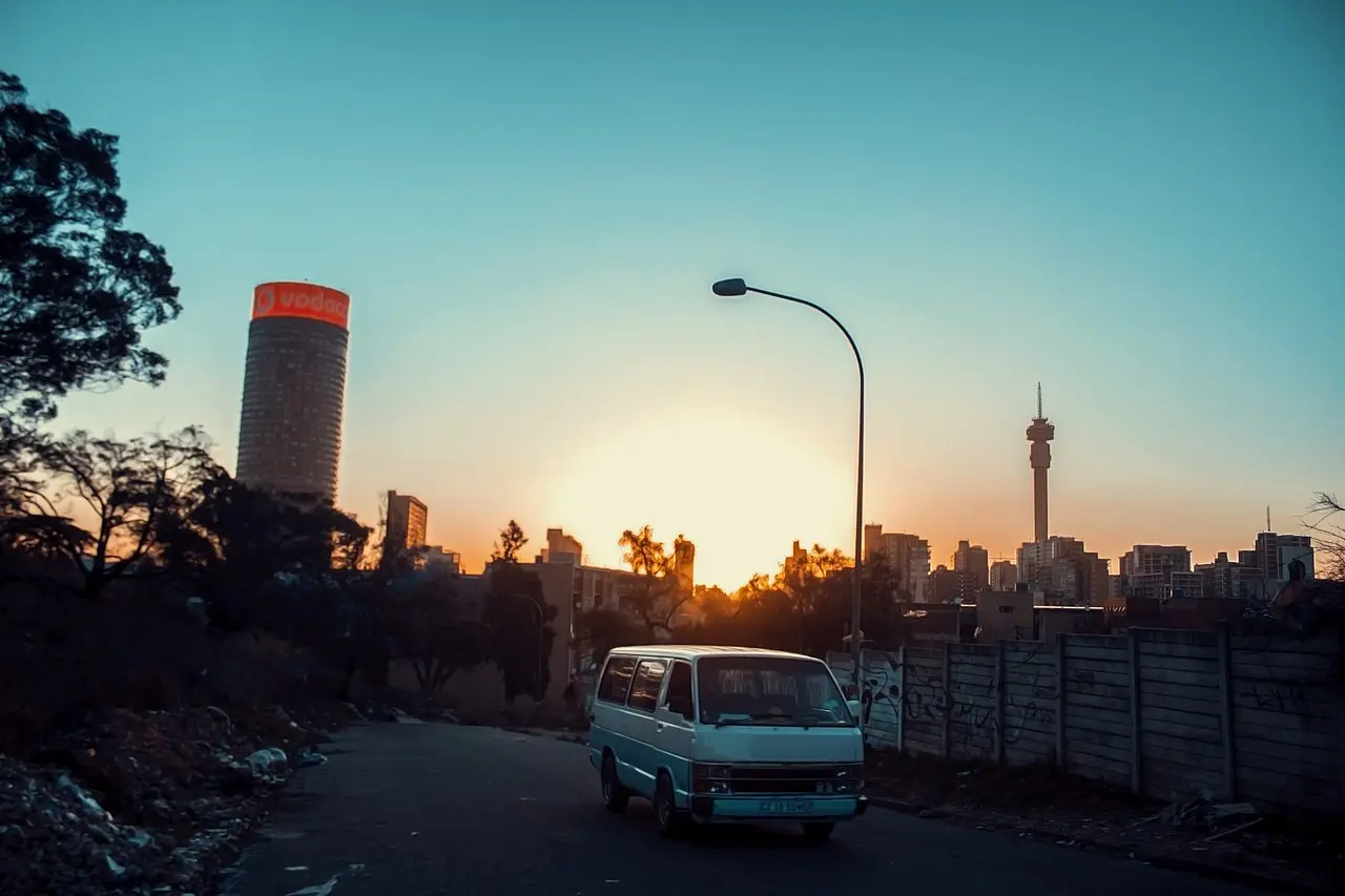 Johannesburg Waterfront Promenade — a 8.19 km walking route along real pedestrian paths