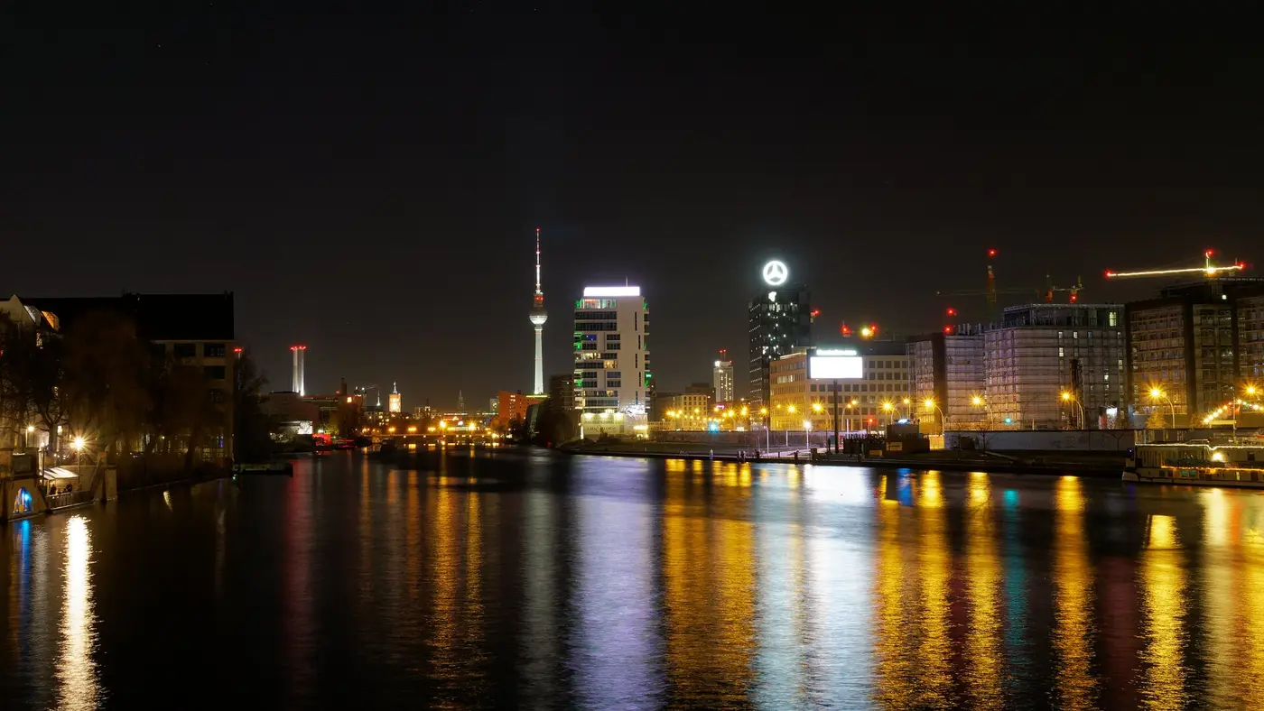 Spree River Calm Stretches — a 2.46 km walking route along real pedestrian paths