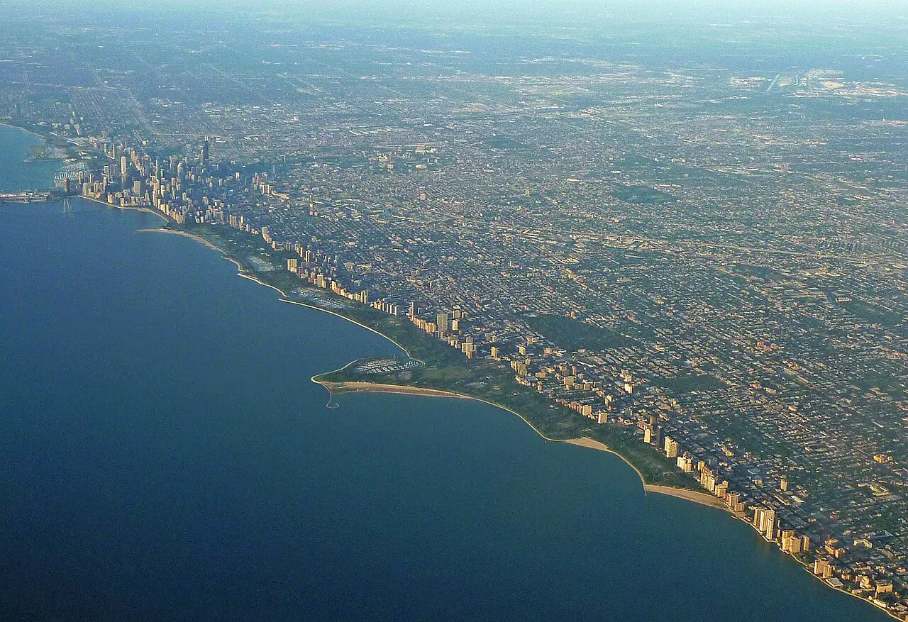 Lincoln Park Full Presence Route — a 3.61 km walking route along real pedestrian paths